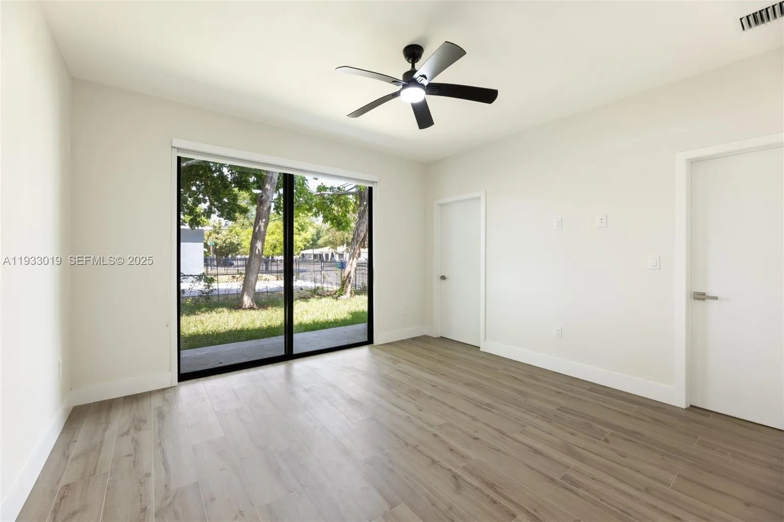 6852-6850 NW 4th AVE, Miami, FL 33150 photo 12