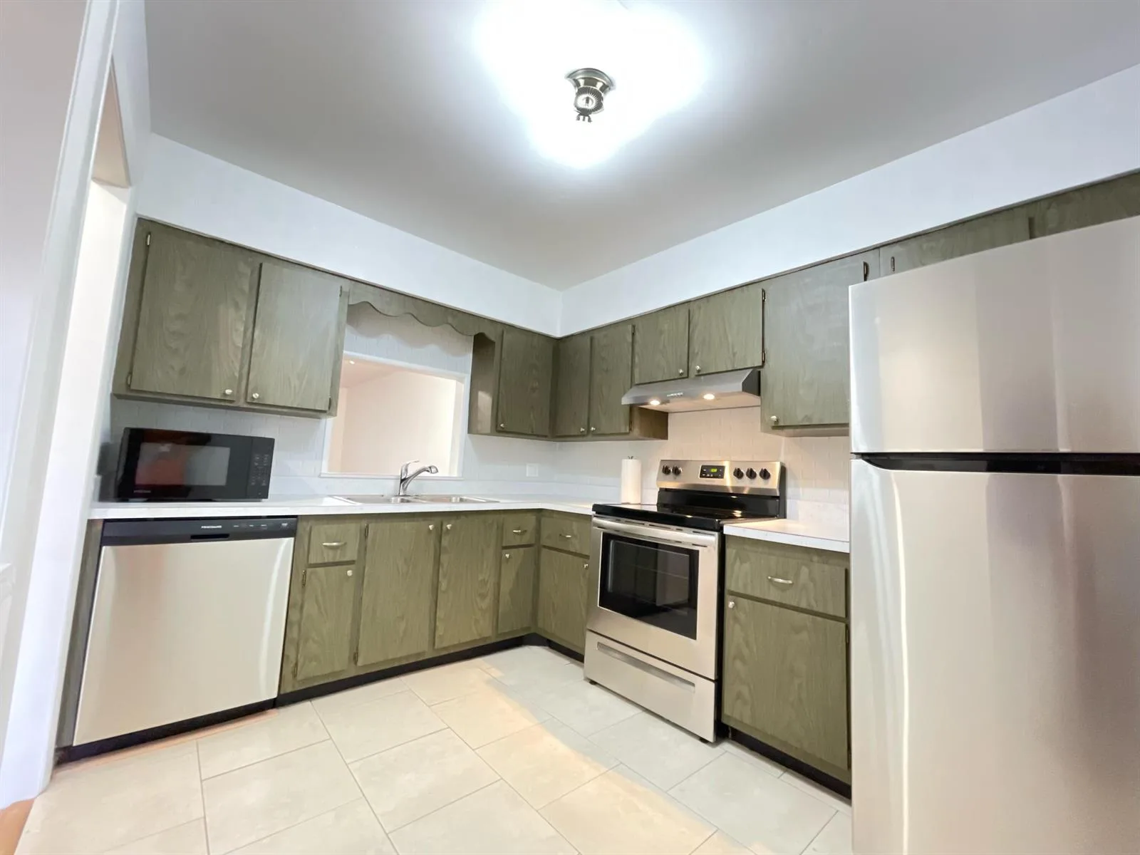 2302 Sunrise Boulevard # 202, Fort Pierce, FL 34982