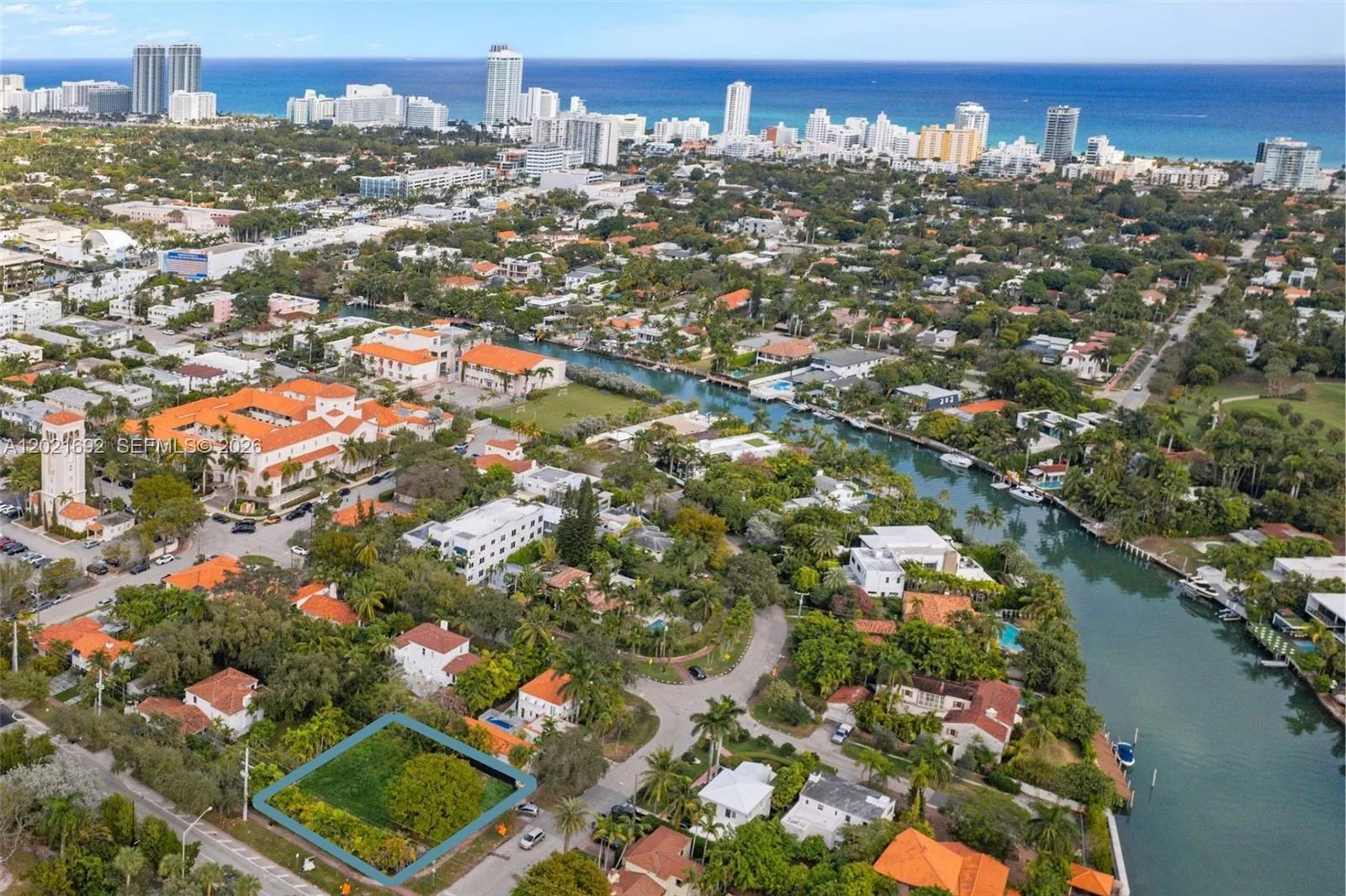 969 W 34th St, Miami Beach, FL 33140