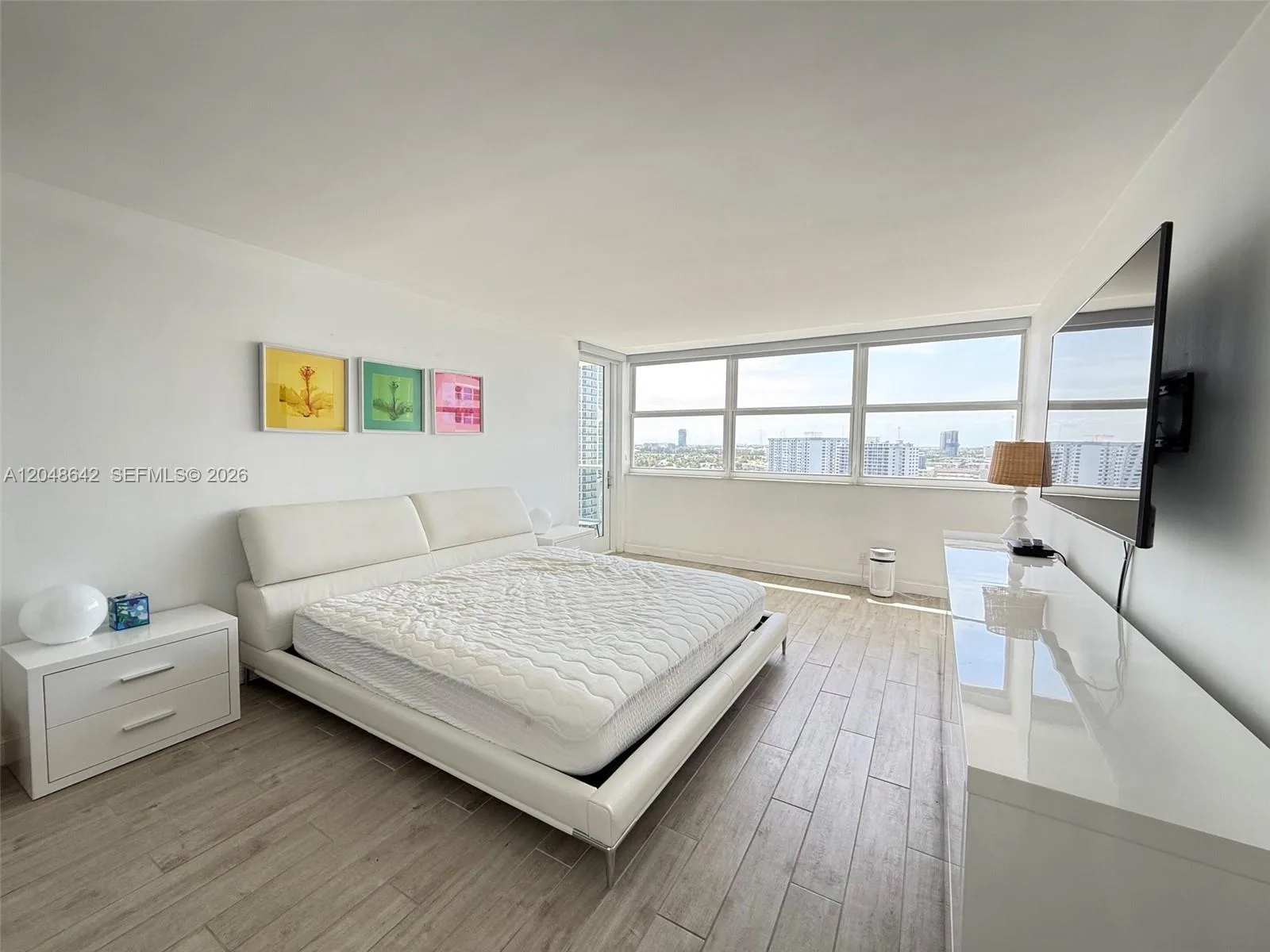 1904 S Ocean Dr # 1607, Hallandale Beach, FL 33009 photo 12
