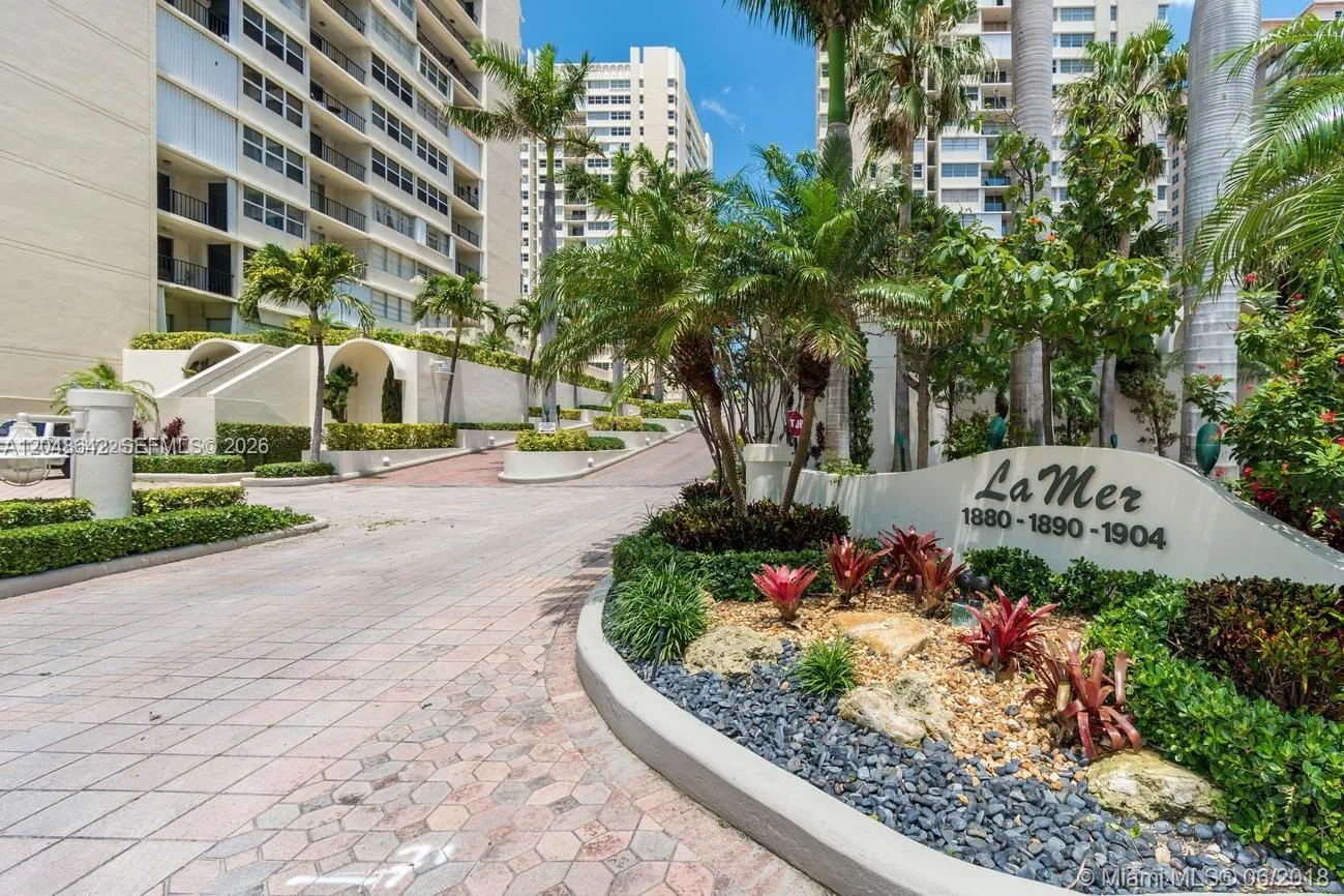 1904 S Ocean Dr # 1607, Hallandale Beach, FL 33009 photo 5