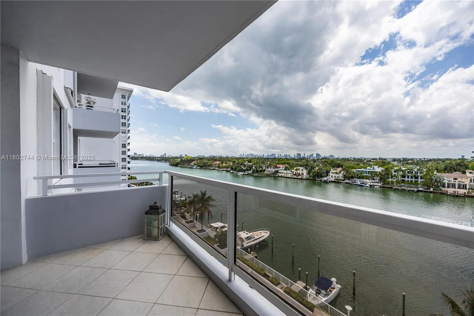 5700 Collins Ave # 7G, Miami Beach, FL 33140 photo 8