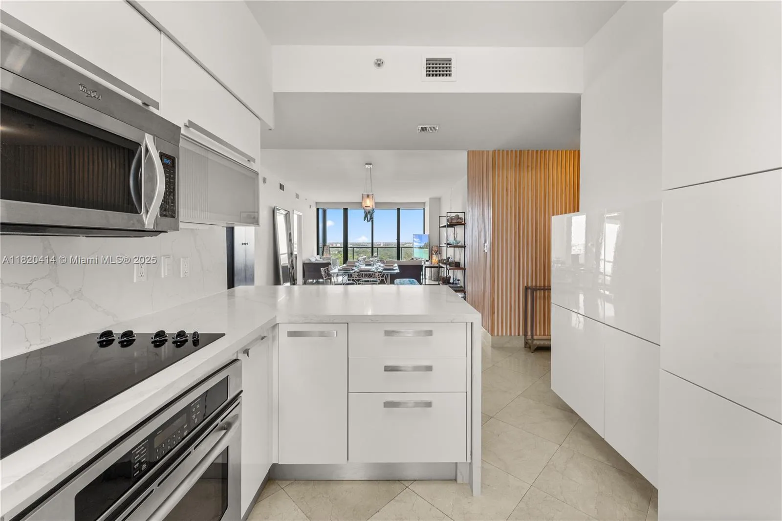 601 NE 36th St # 1504, Miami, FL 33137 photo 13