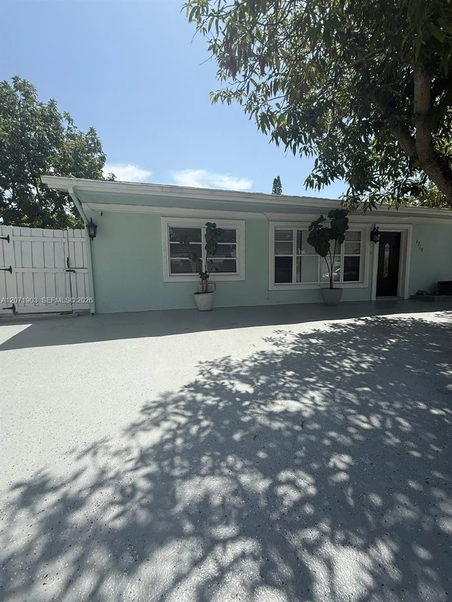 4210 NE 12th Ter # 4210, Pompano Beach, FL 33064 photo 4
