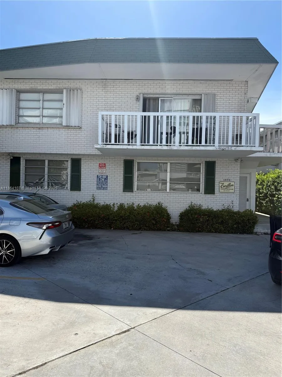 6856 Abbott Ave # 6, Miami Beach, FL 33141