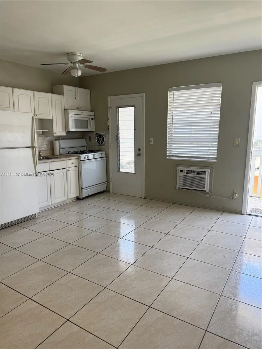 6856 Abbott Ave # 6, Miami Beach, FL 33141 photo 3