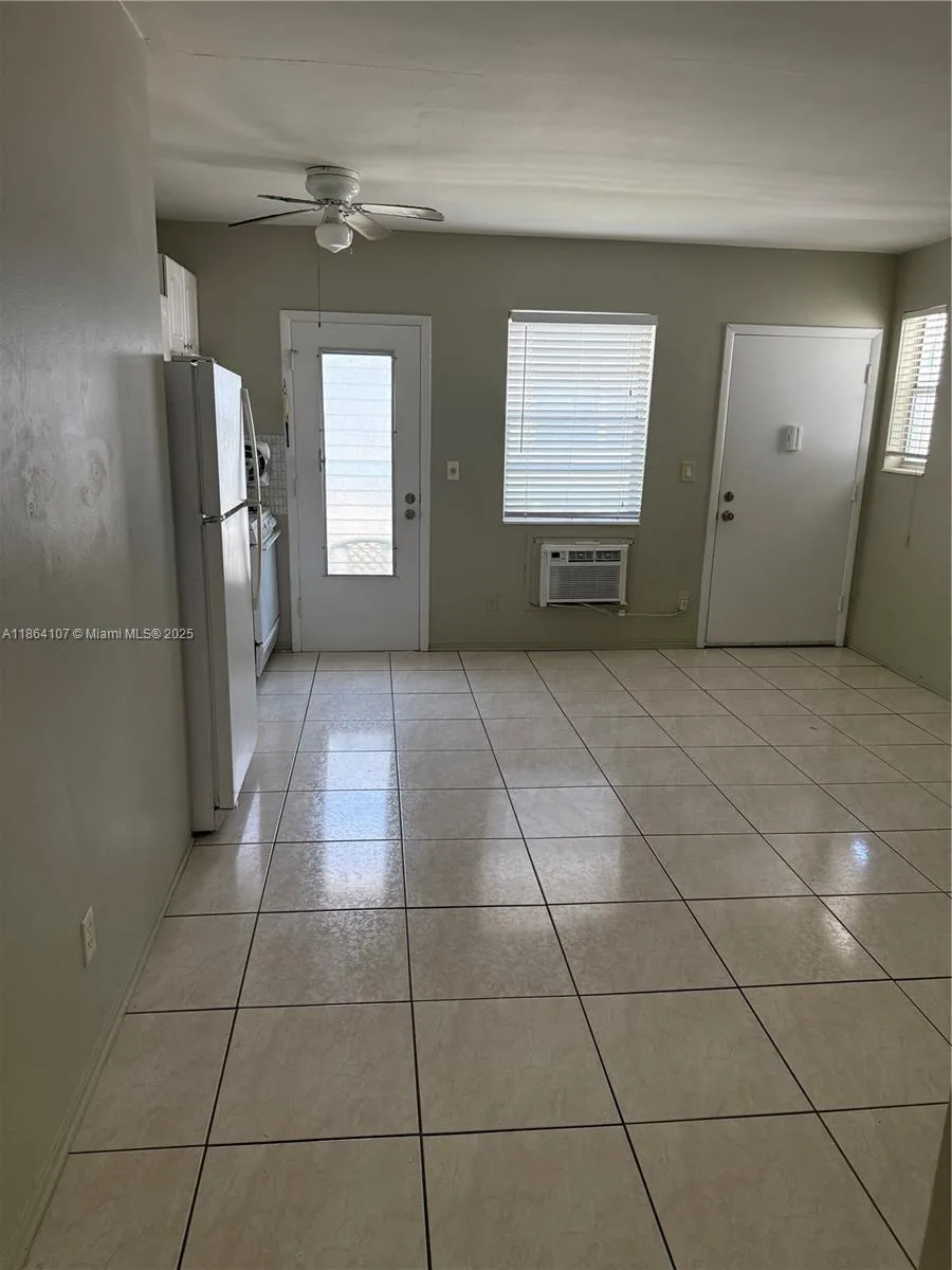 6856 Abbott Ave # 6, Miami Beach, FL 33141 photo 7
