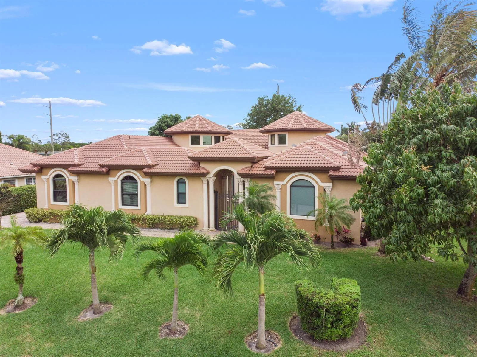 4190 Gleneagles Drive, Boynton Beach, FL 33436