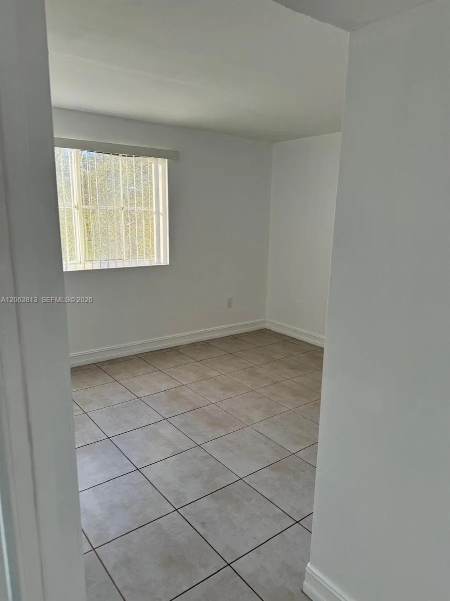 6135 NW 186th St # 312, Hialeah, FL 33015 photo 6