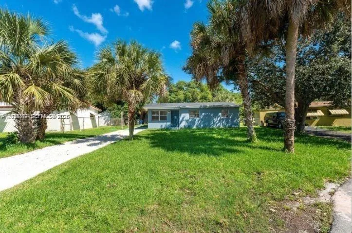 1040 NW 23rd Ter, Fort Lauderdale, FL 33311 photo 3