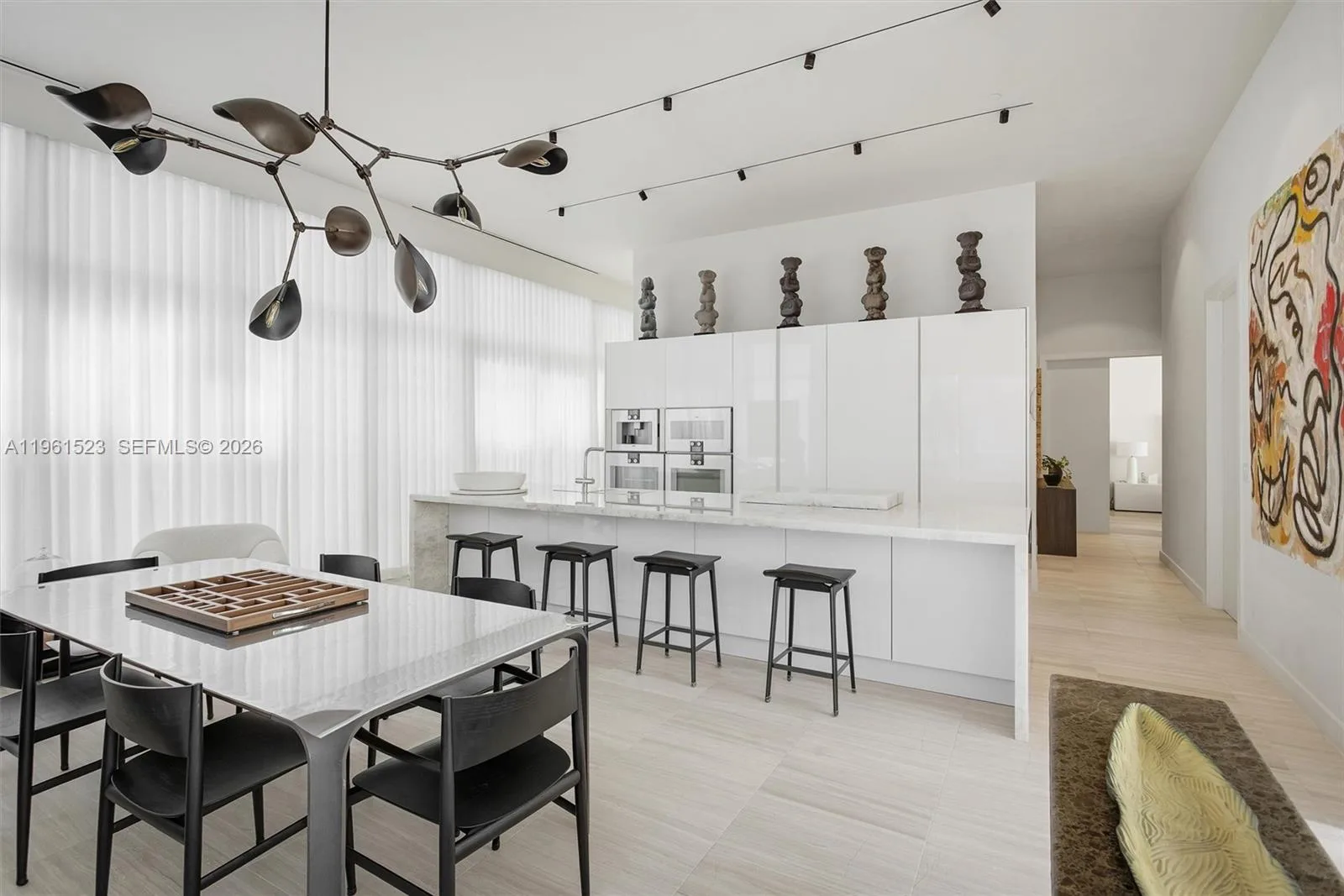 4701 N Meridian Ave # 208, Miami Beach, FL 33140 photo 2