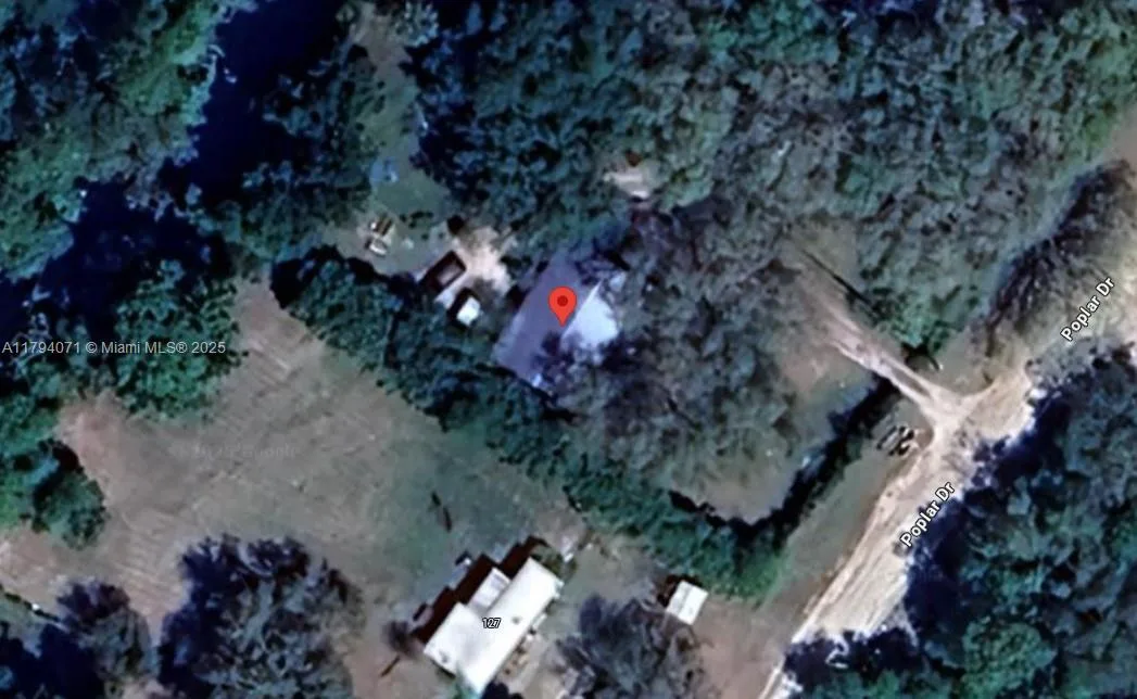 125 Poplar Dr, Other City - In The State Of Florida, FL 32148