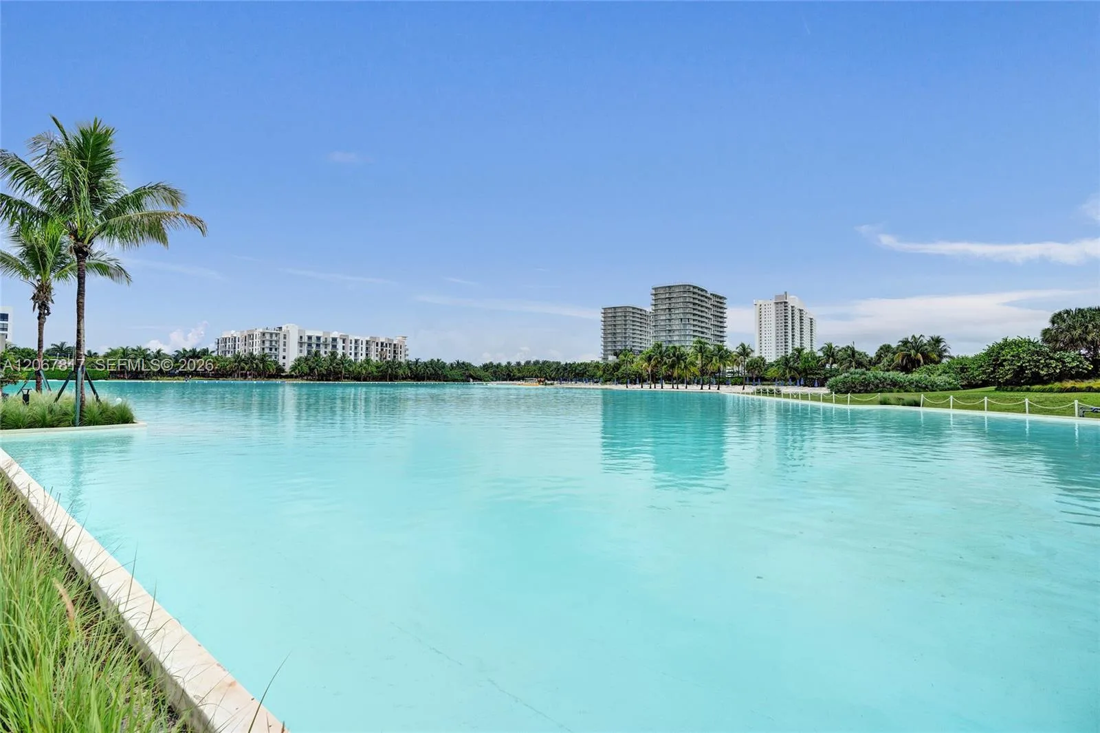 2411 Laguna Cir # 1805, North Miami, FL 33181 photo 4