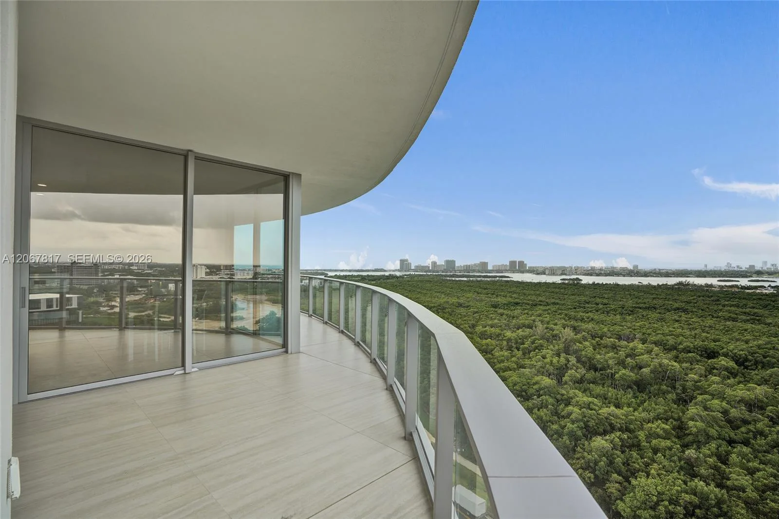 2411 Laguna Cir # 1805, North Miami, FL 33181 photo 8