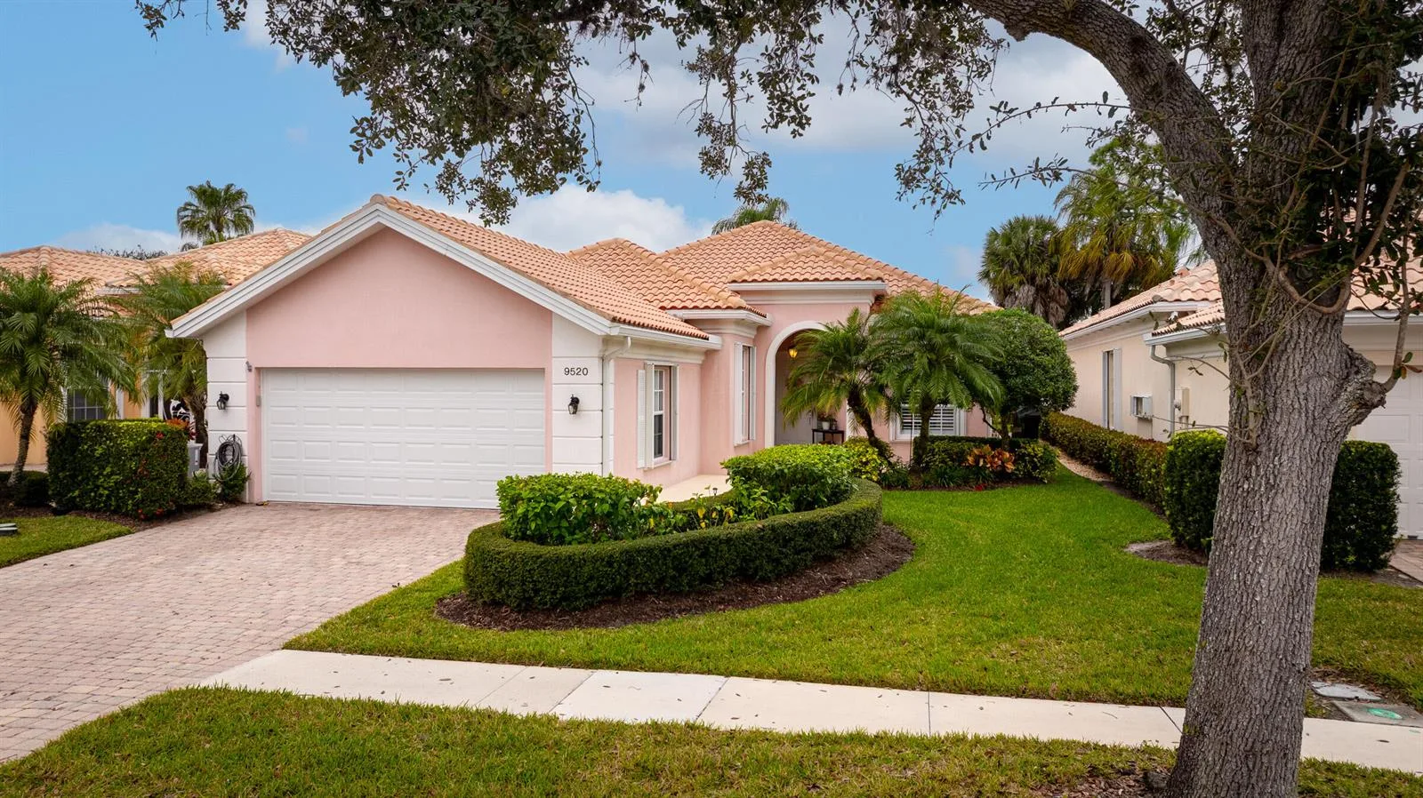 9520 SW Wedgewood Lane, Stuart, FL 34997 photo 2