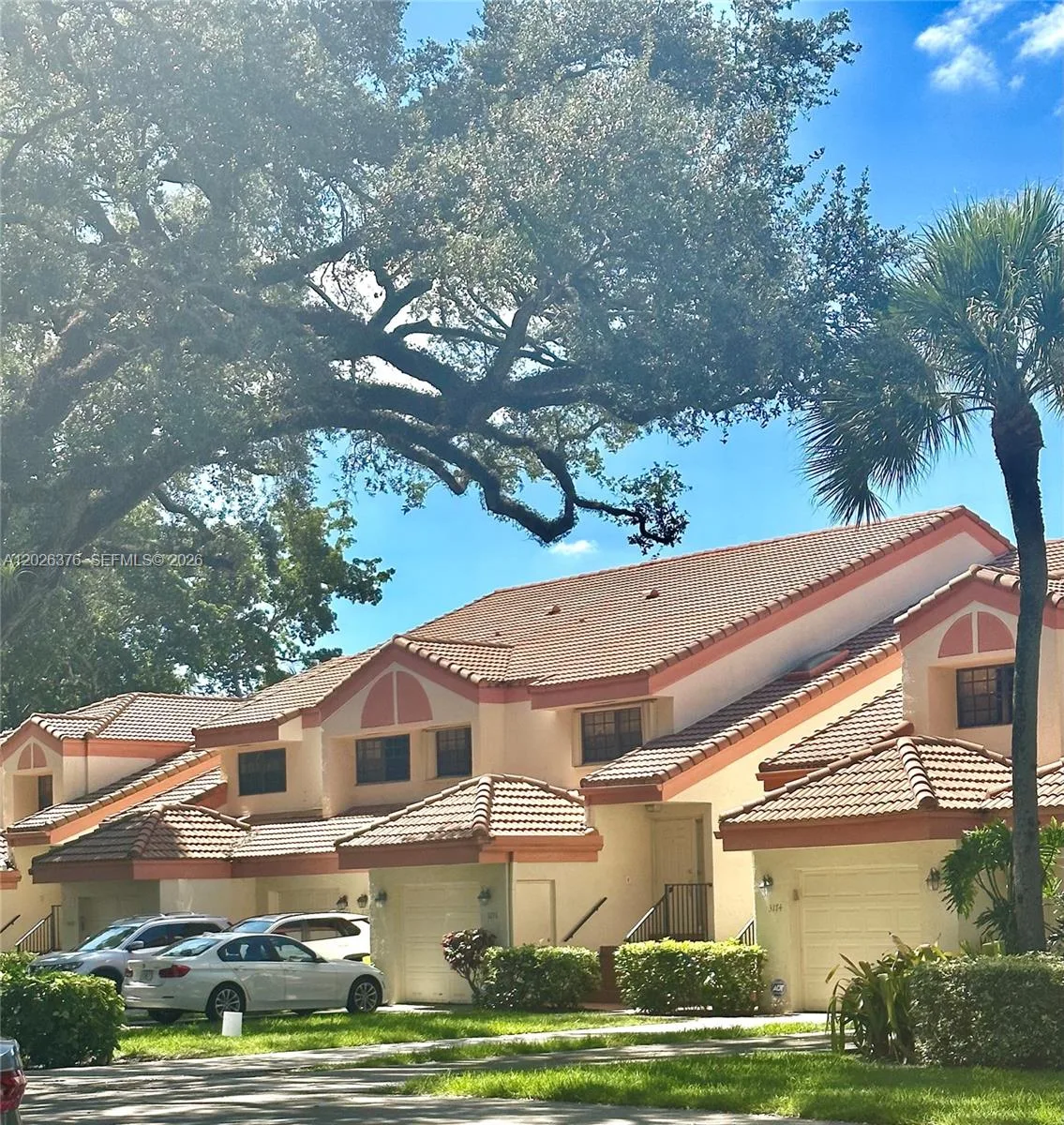 3176 Arbor Ln # 2506, Hollywood, FL 33021
