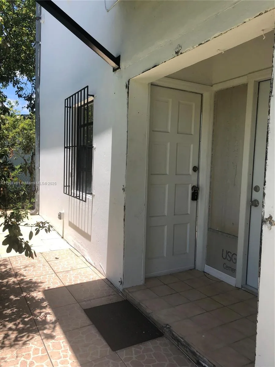 1374 NE 176 st # 3, North Miami Beach, FL 33162 photo 2