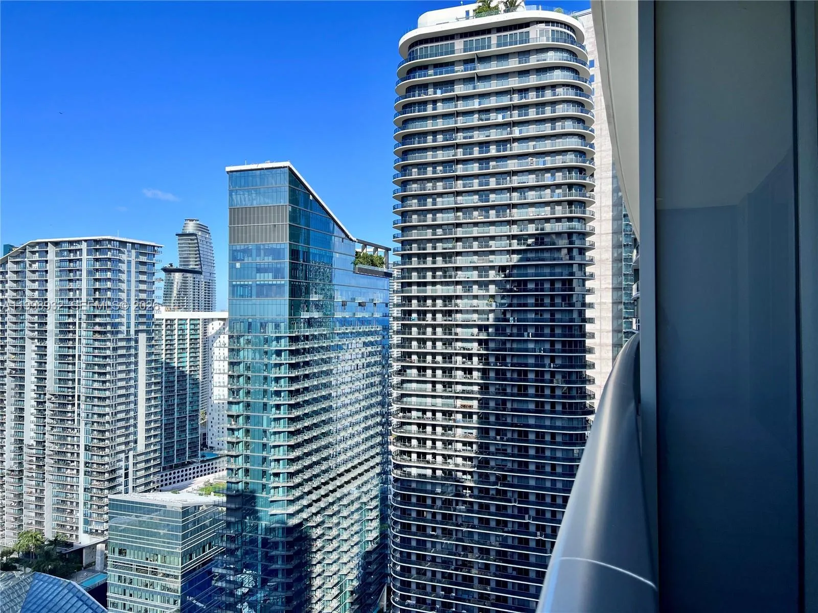 55 SW 9th St # 4109, Miami, FL 33130 photo 13