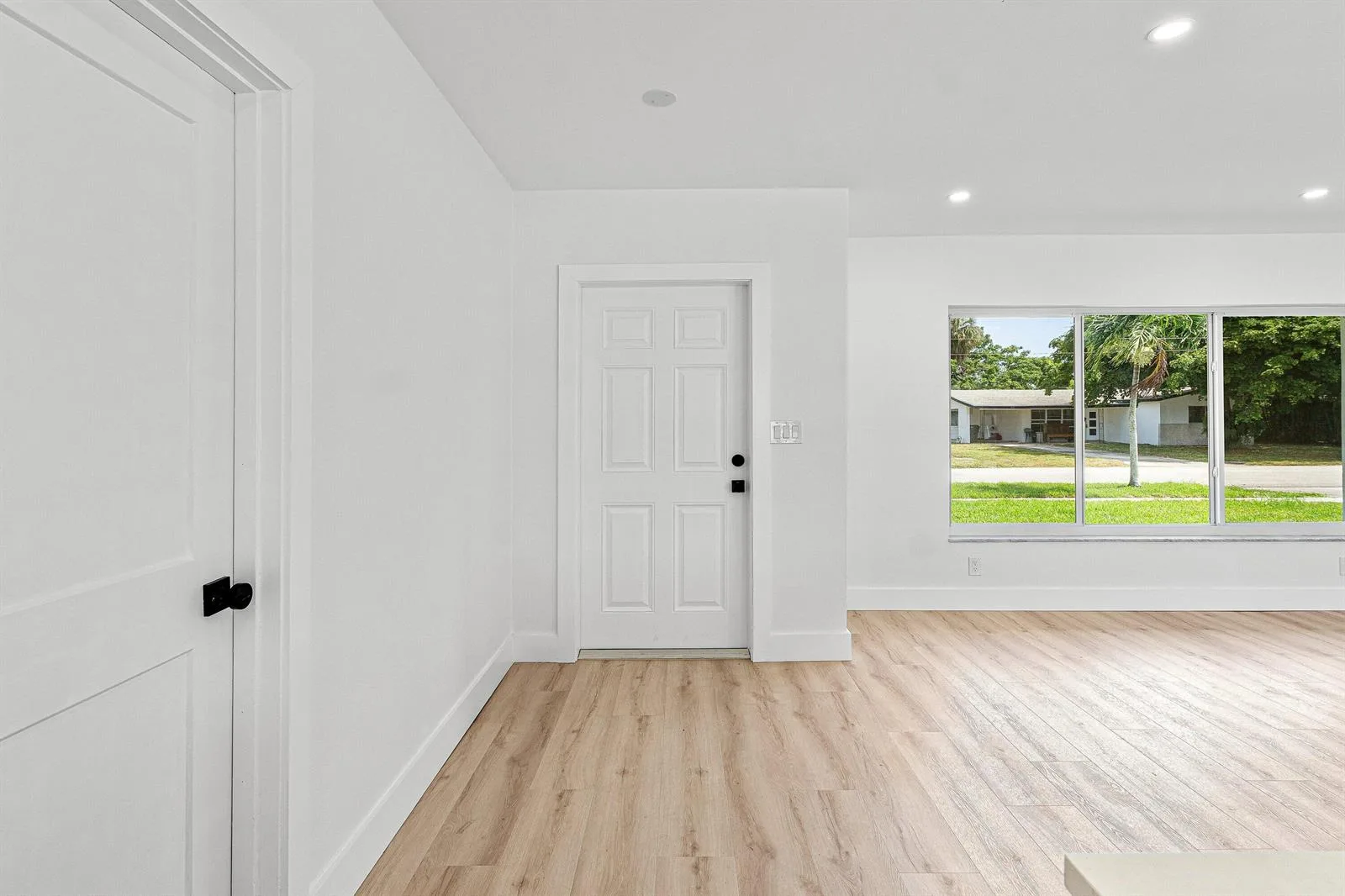 970 SW 7TH Street, Boca Raton, FL 33486 photo 2