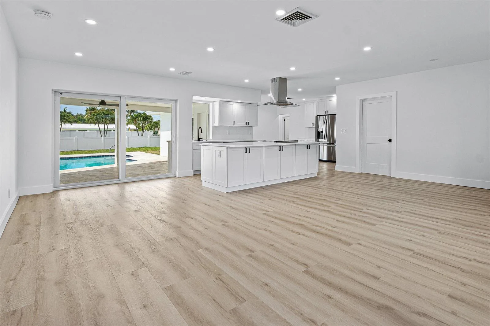 970 SW 7TH Street, Boca Raton, FL 33486 photo 3
