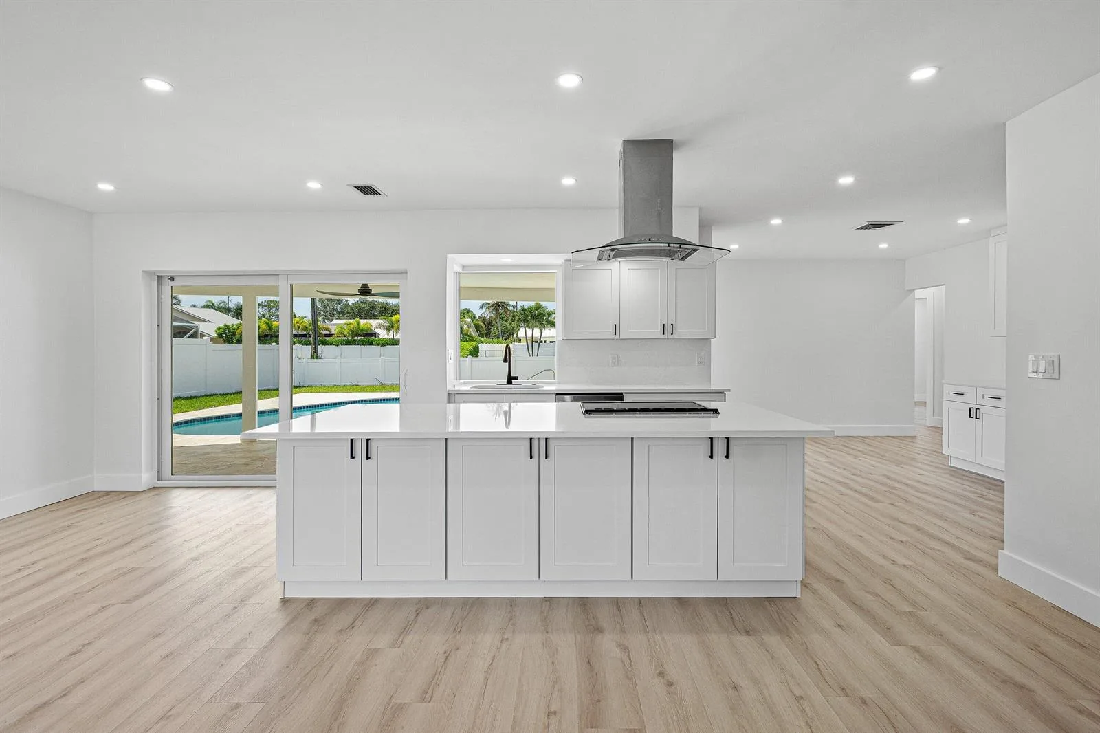 970 SW 7TH Street, Boca Raton, FL 33486 photo 4