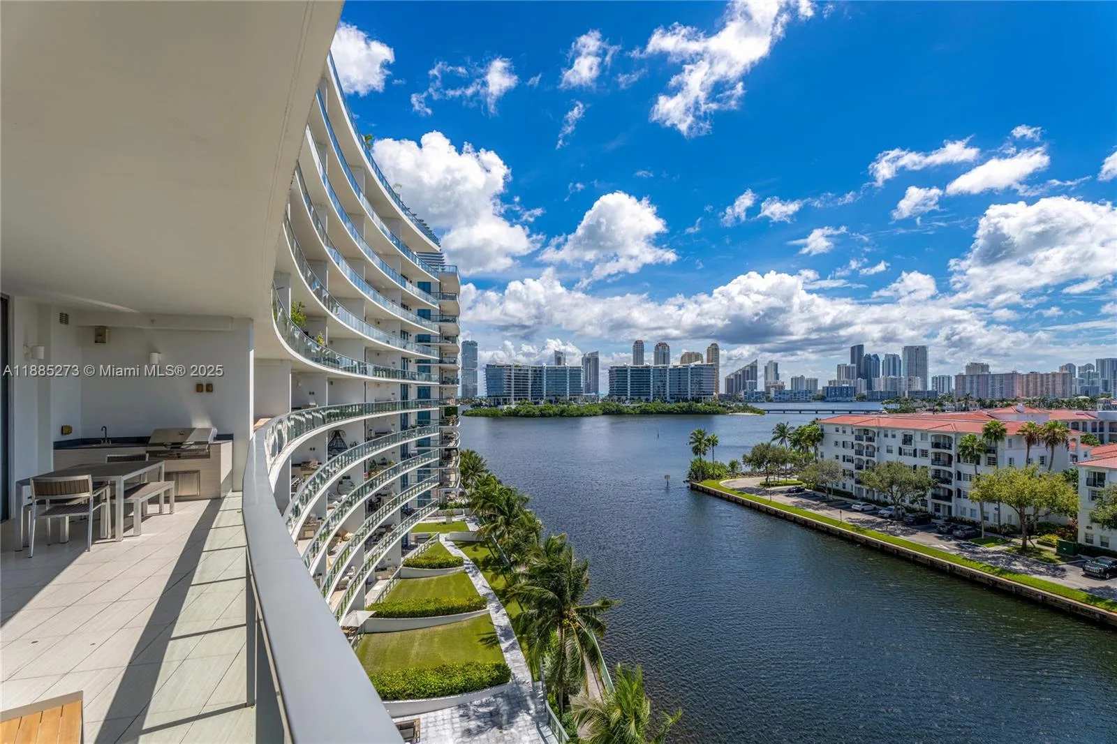 3250 NE 188th St # 603, Aventura, FL 33180