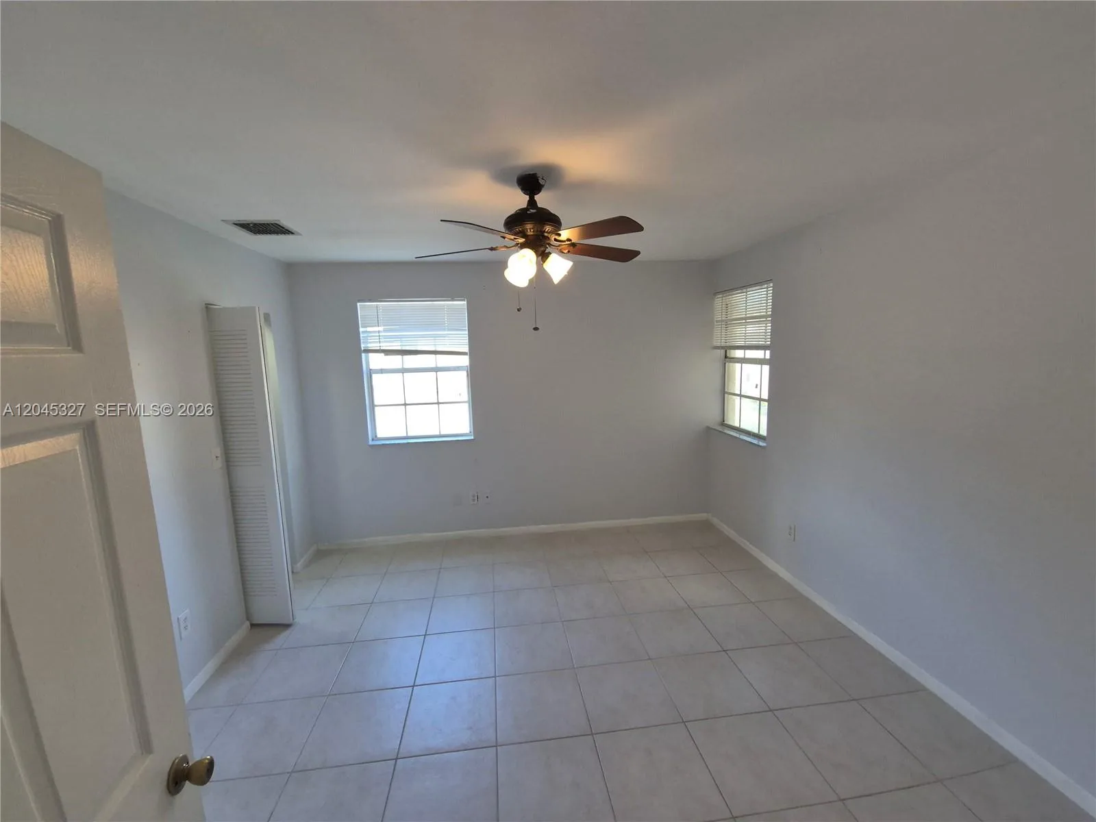 18310 NW 68th Ave # P, Hialeah, FL 33015 photo 2