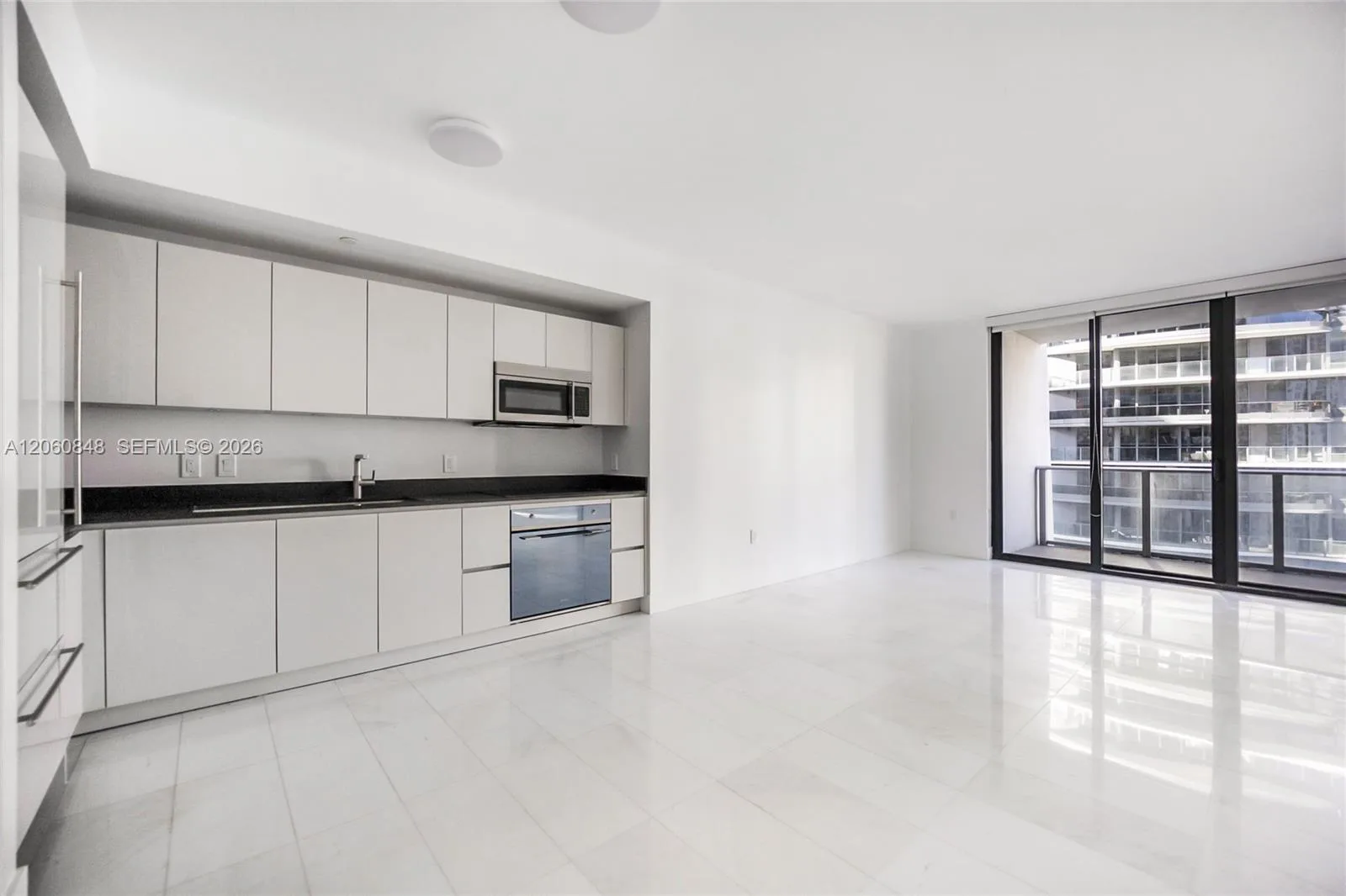 1010 Brickell Ave # 2708, Miami, FL 33131 photo 2