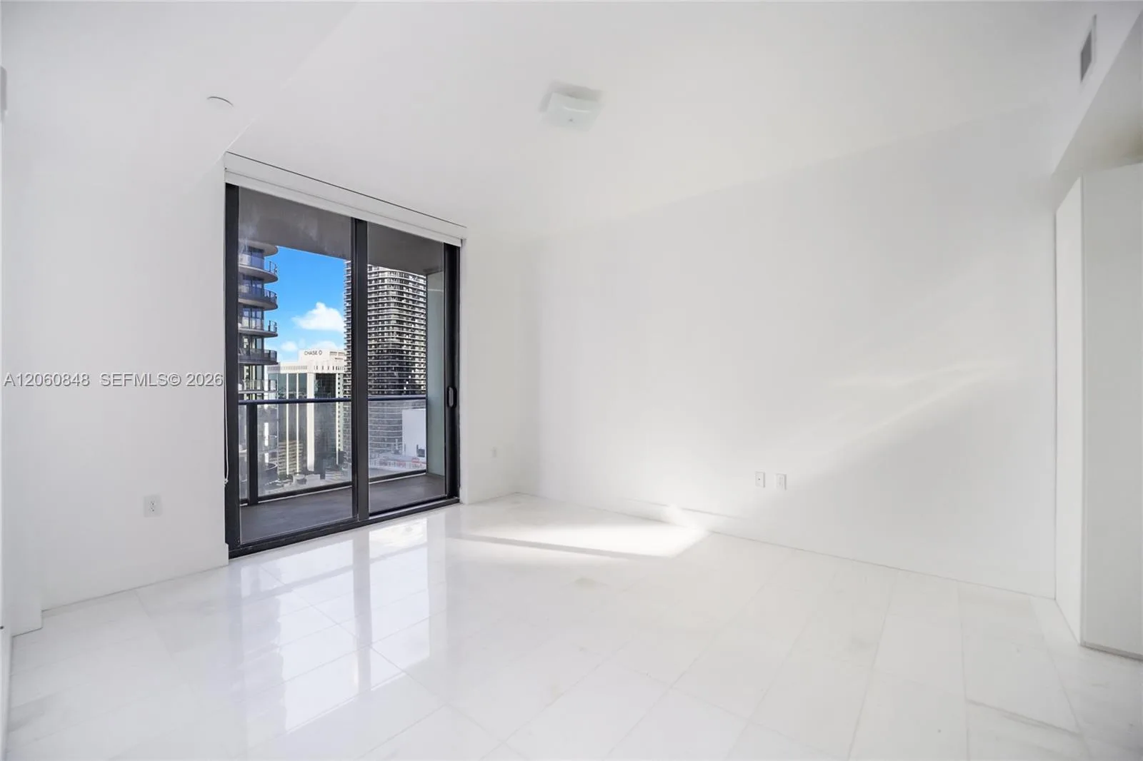 1010 Brickell Ave # 2708, Miami, FL 33131 photo 5