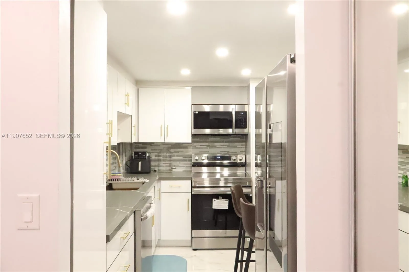 5005 Collins Ave # 1523, Miami Beach, FL 33140 photo 6