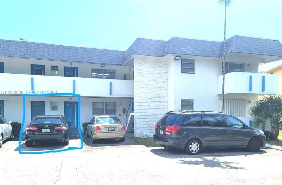 19051 NE 2nd Ave # 1507, Miami, FL 33179