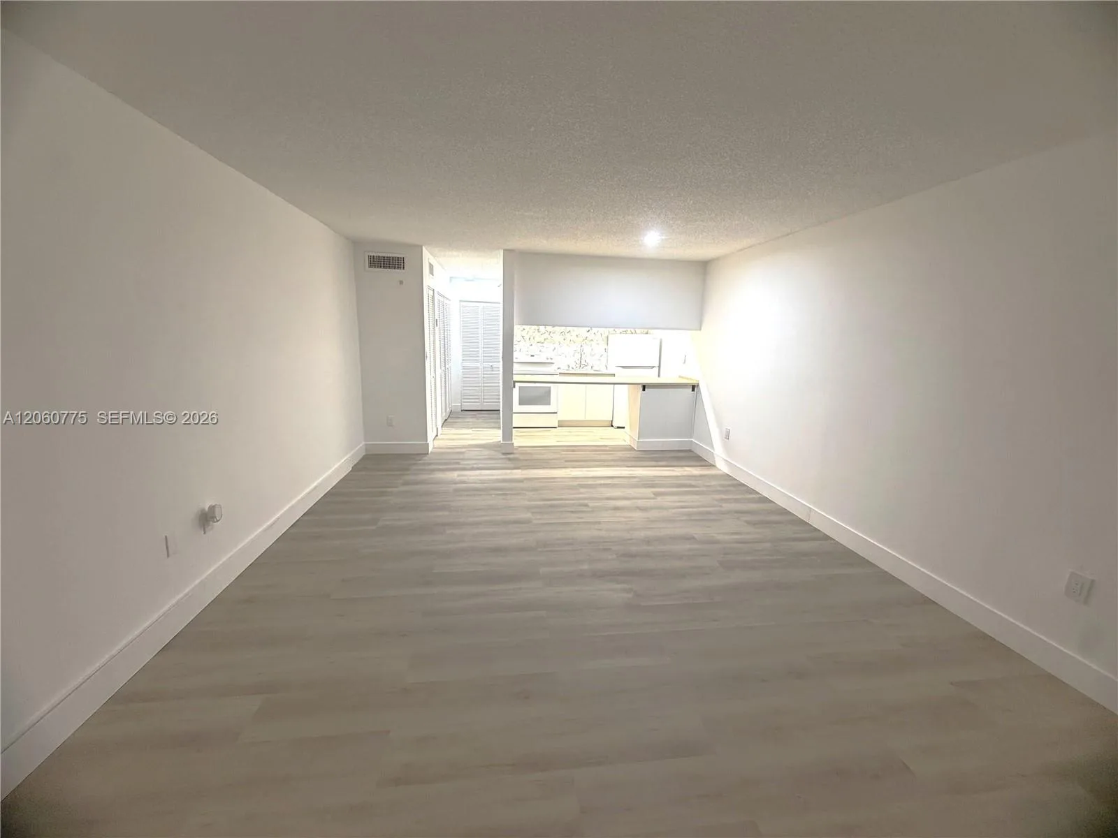 291 NW 177th St # C-120, Miami Gardens, FL 33169 photo 5