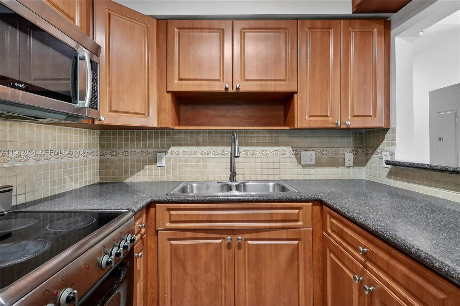 134 SW 7th Ave # 404, Miami, FL 33130 photo 7
