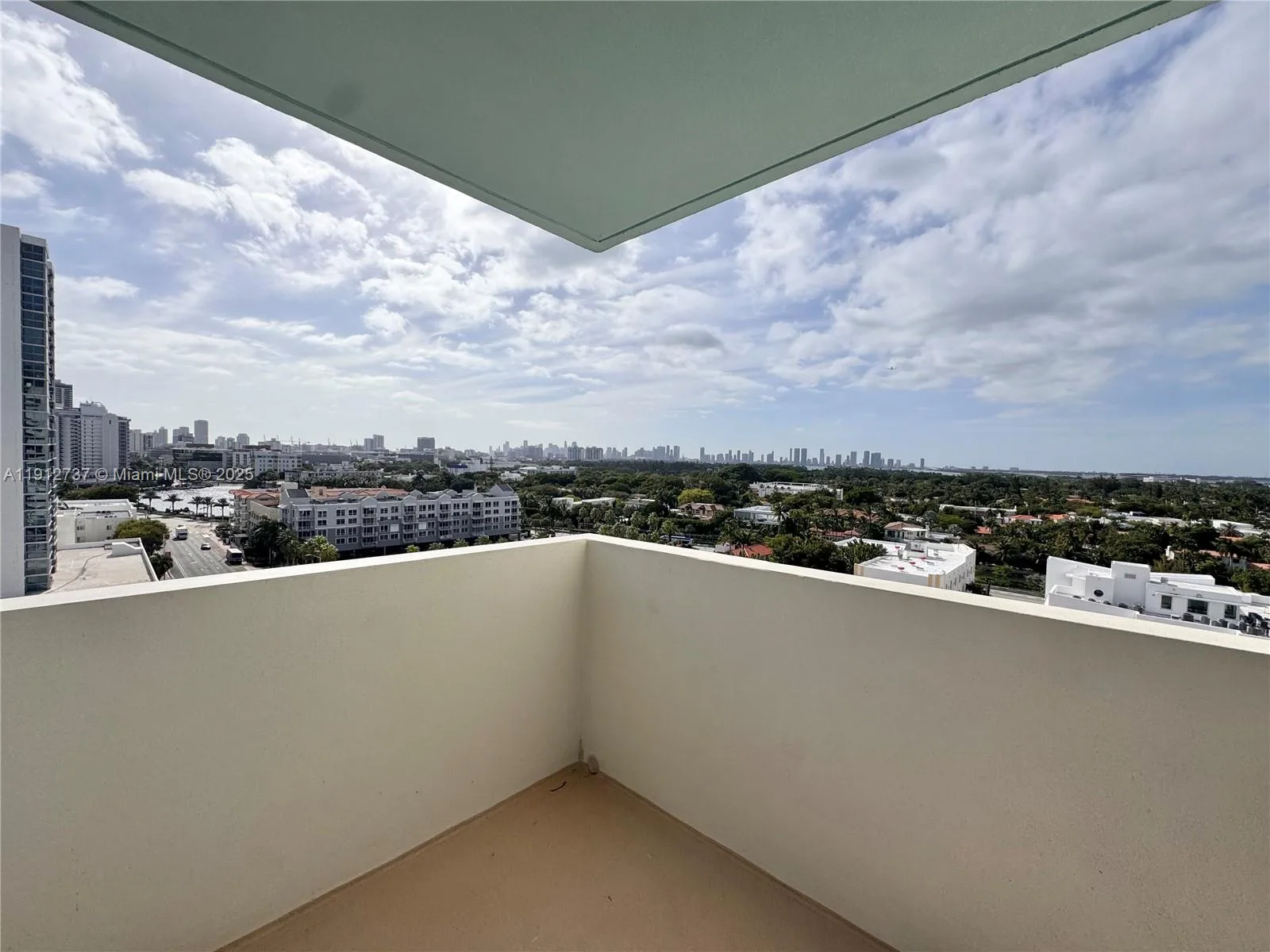 2899 Collins Ave # 1212, Miami Beach, FL 33140 photo 5