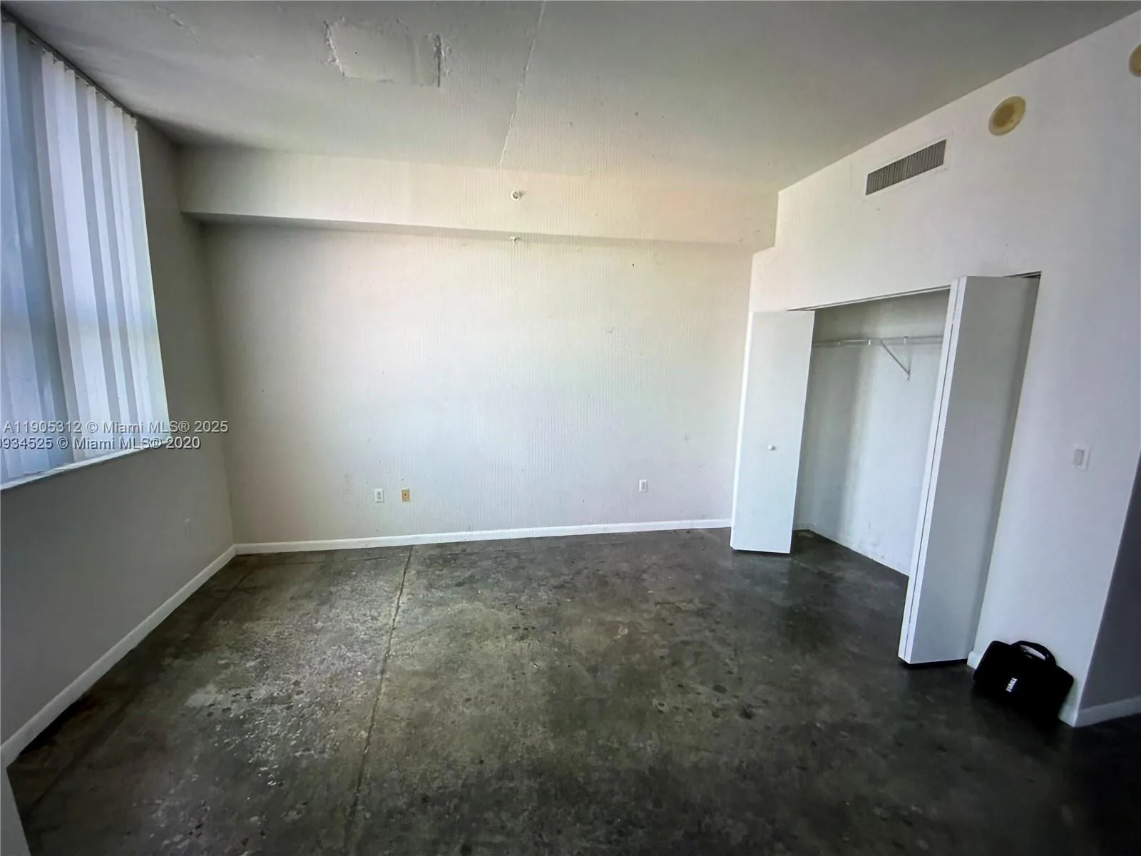 133 NE 2nd Ave # 2611, Miami, FL 33132 photo 11