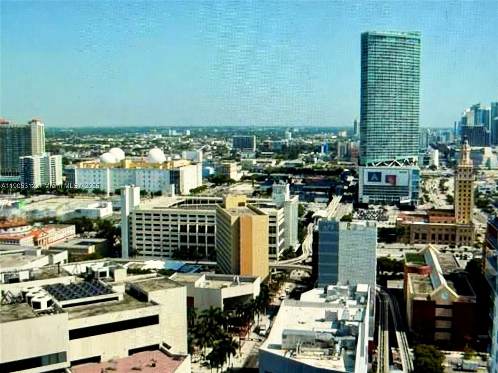 133 NE 2nd Ave # 2611, Miami, FL 33132 photo 5