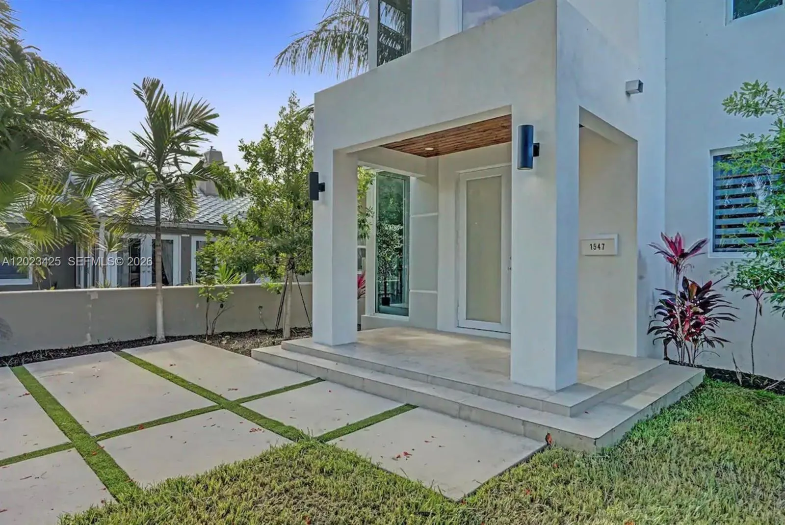 1547 Jackson St, Hollywood, FL 33020 photo 10