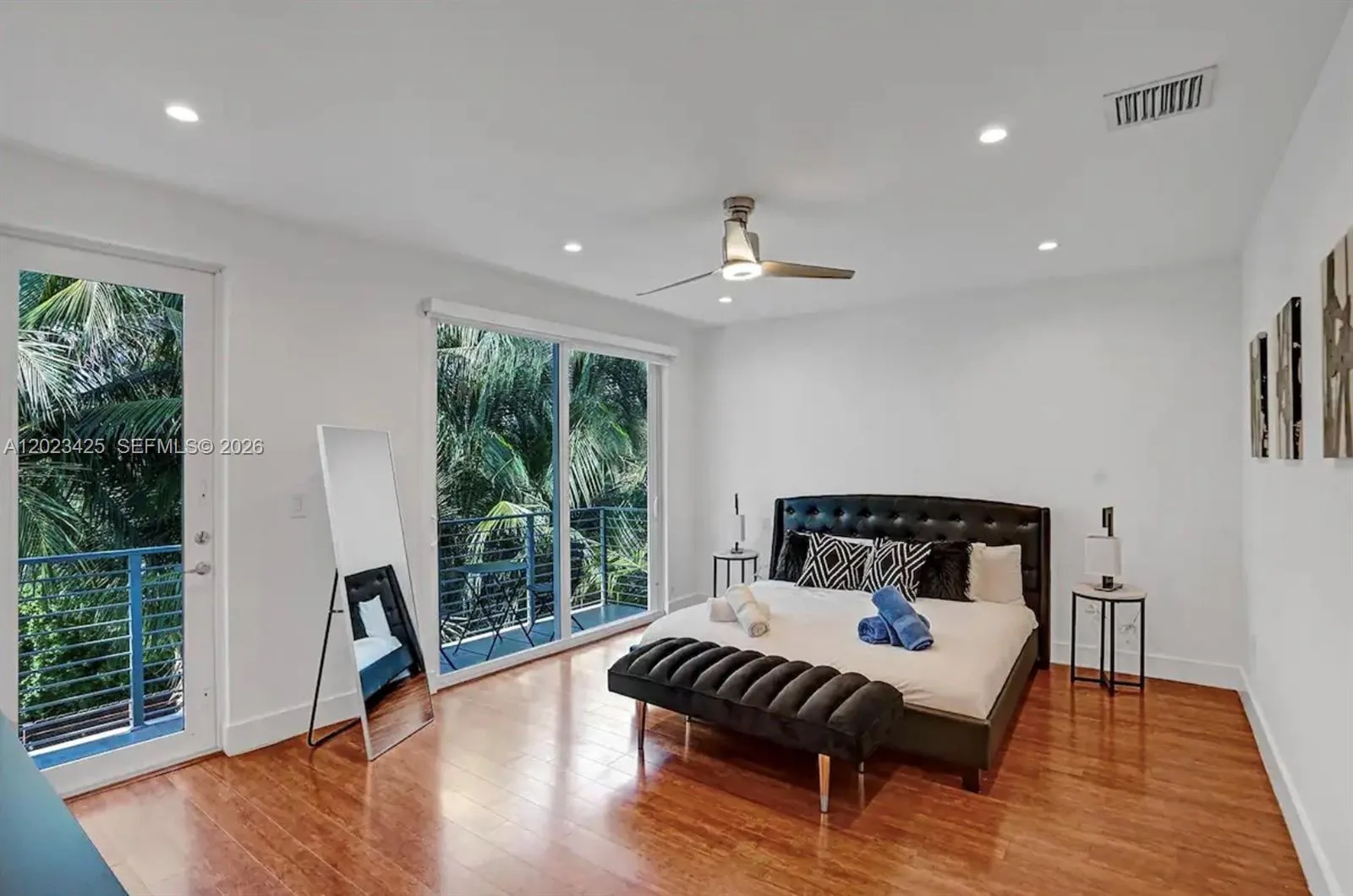 1547 Jackson St, Hollywood, FL 33020 photo 5