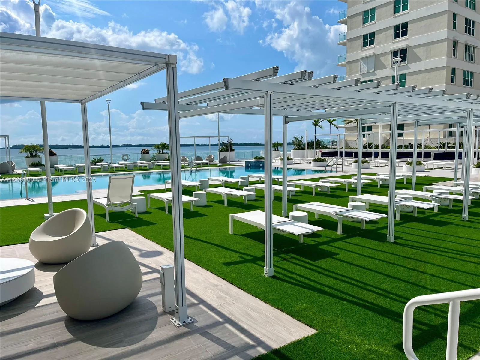 770 Claughton Island Dr # 1415, Miami, FL 33131