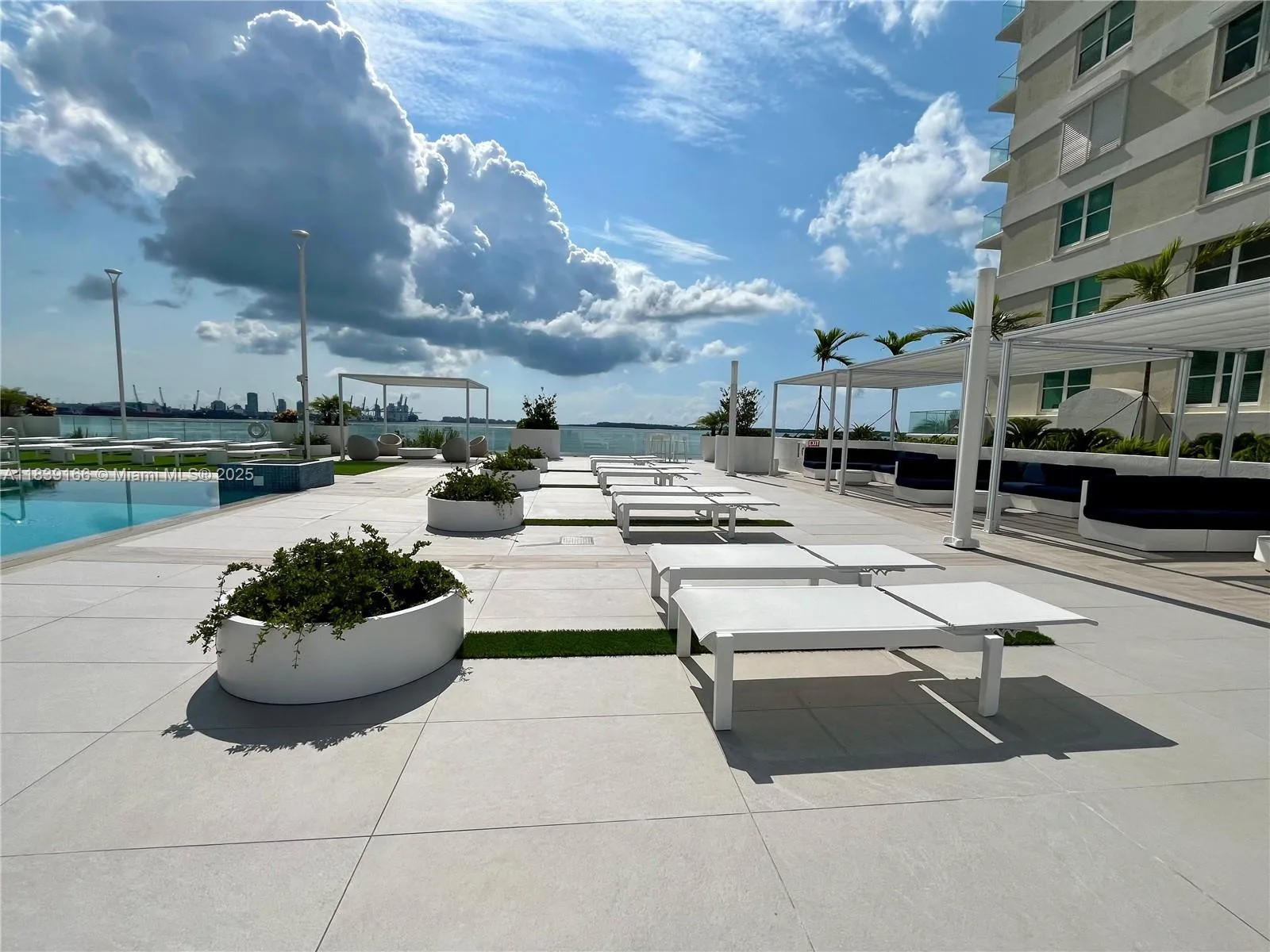 770 Claughton Island Dr # 1415, Miami, FL 33131 photo 5