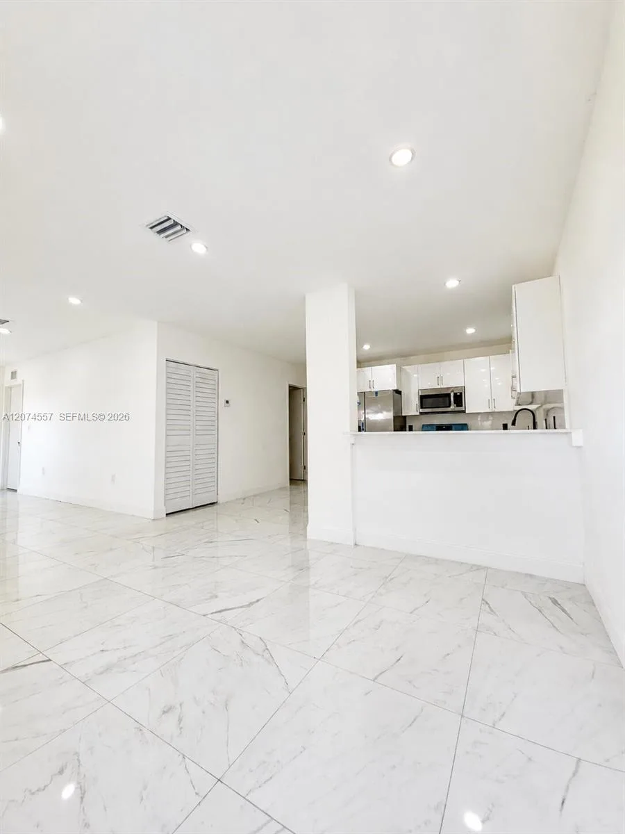 980 NW 13th St, Homestead, FL 33030 photo 5