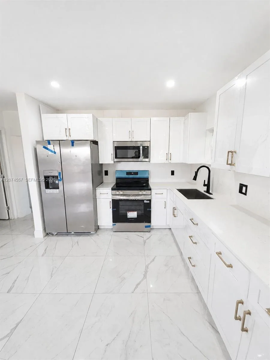 980 NW 13th St, Homestead, FL 33030 photo 8