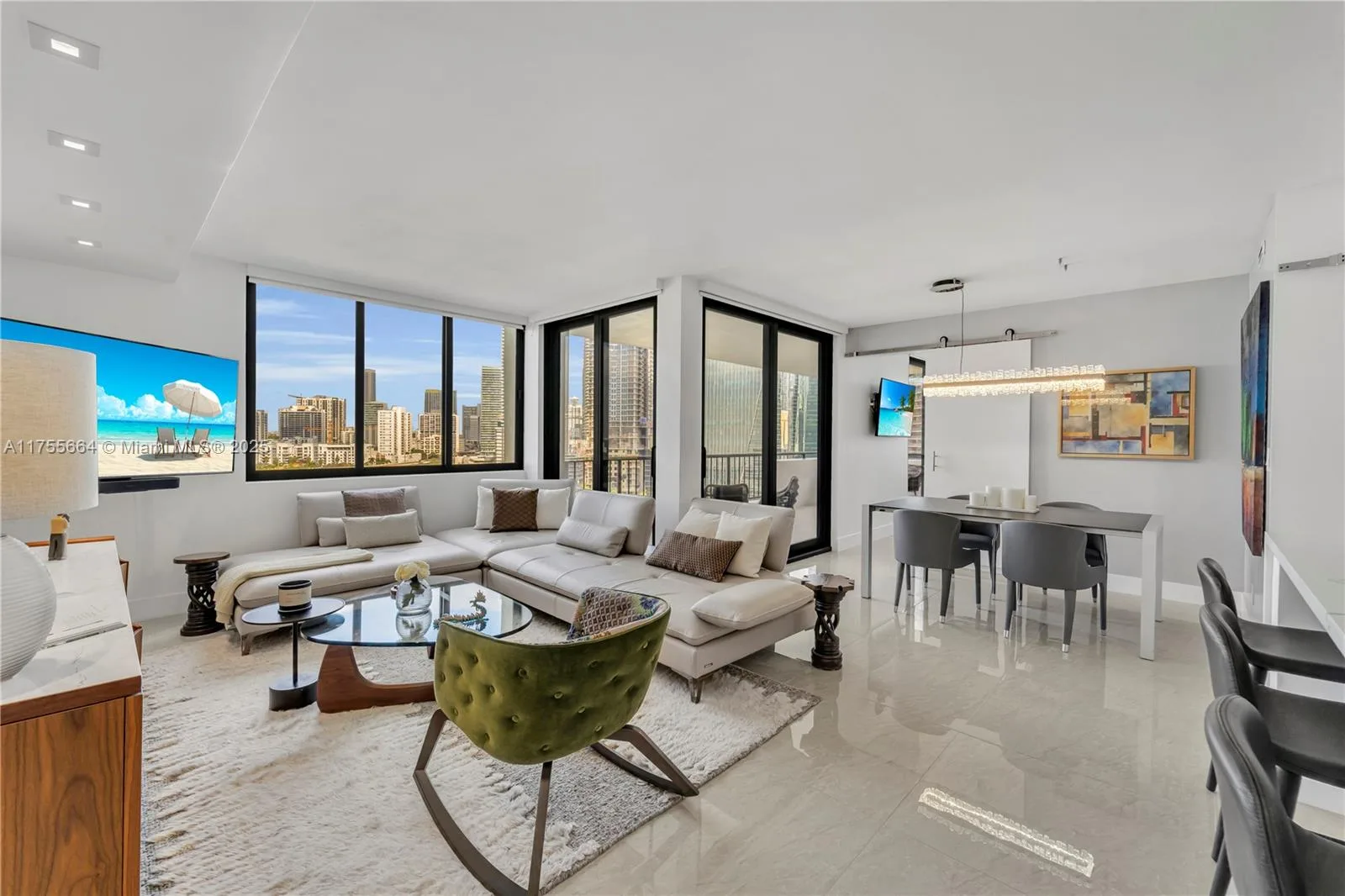 1581 Brickell Ave # 1007, Miami, FL 33129