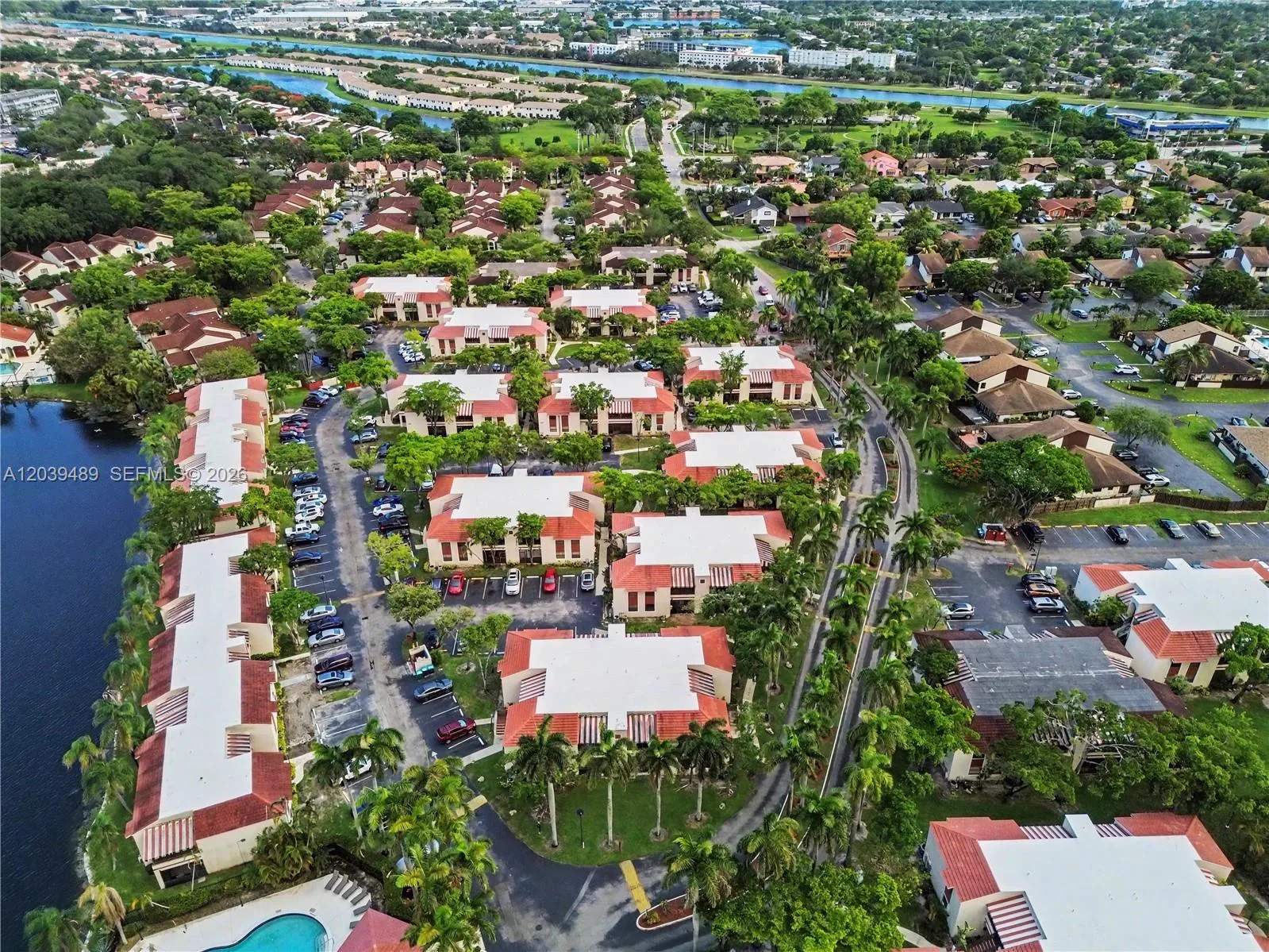 20135 NE 3rd Ct # 1, Miami, FL 33179 photo 3