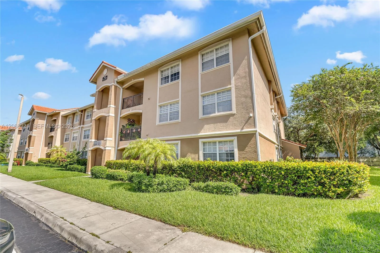 11601 SW 2nd St # 21308, Pembroke Pines, FL 33025 photo 10