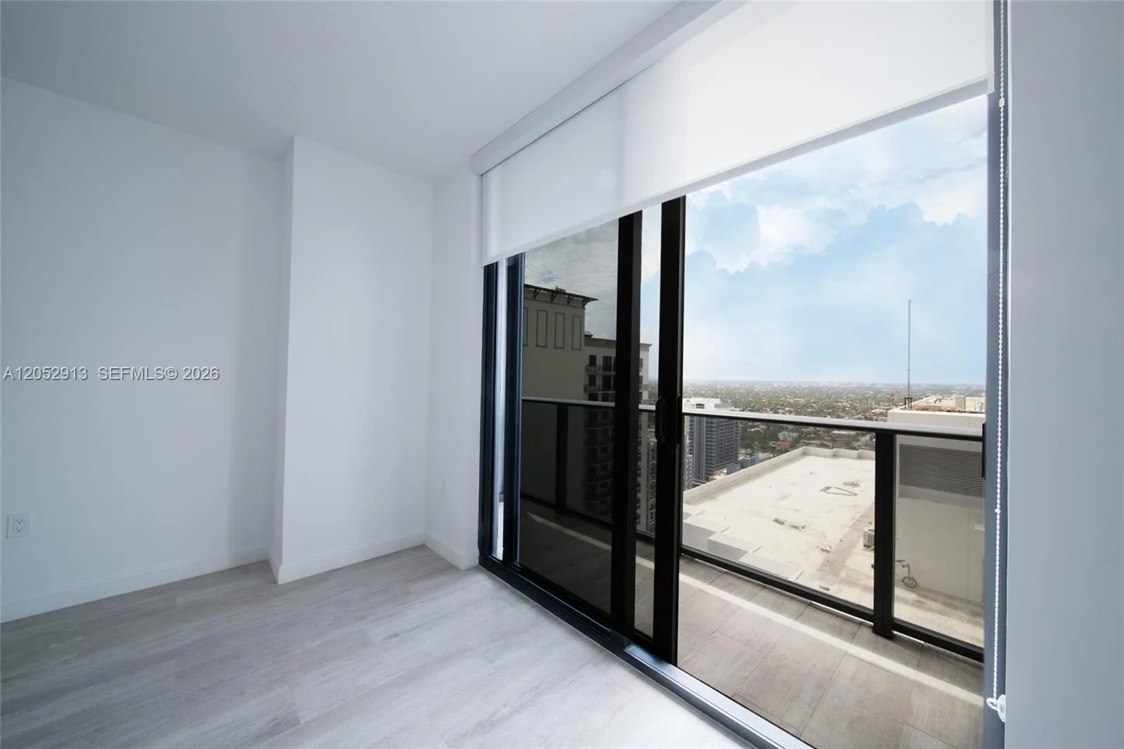 55 SW 9th St # 3207, Miami, FL 33130 photo 9