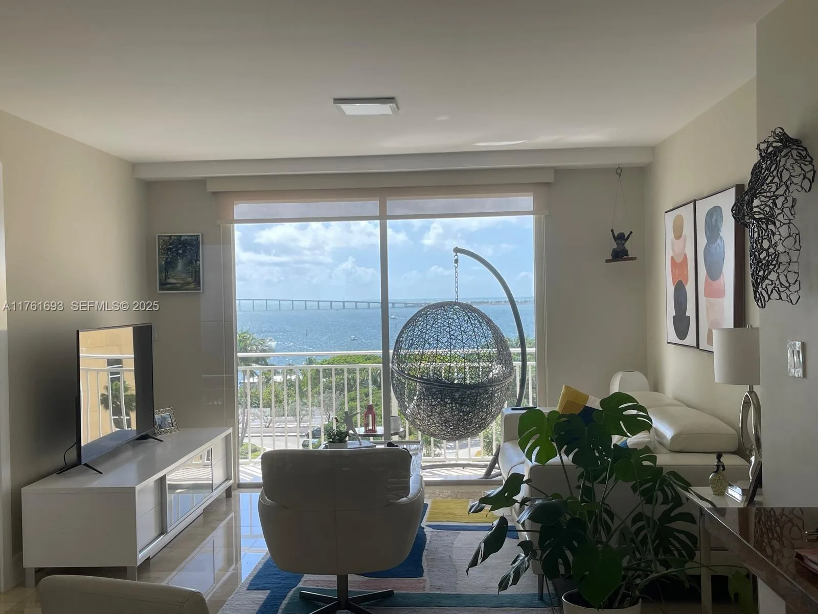 770 Claughton Island Dr # 904, Miami, FL 33131