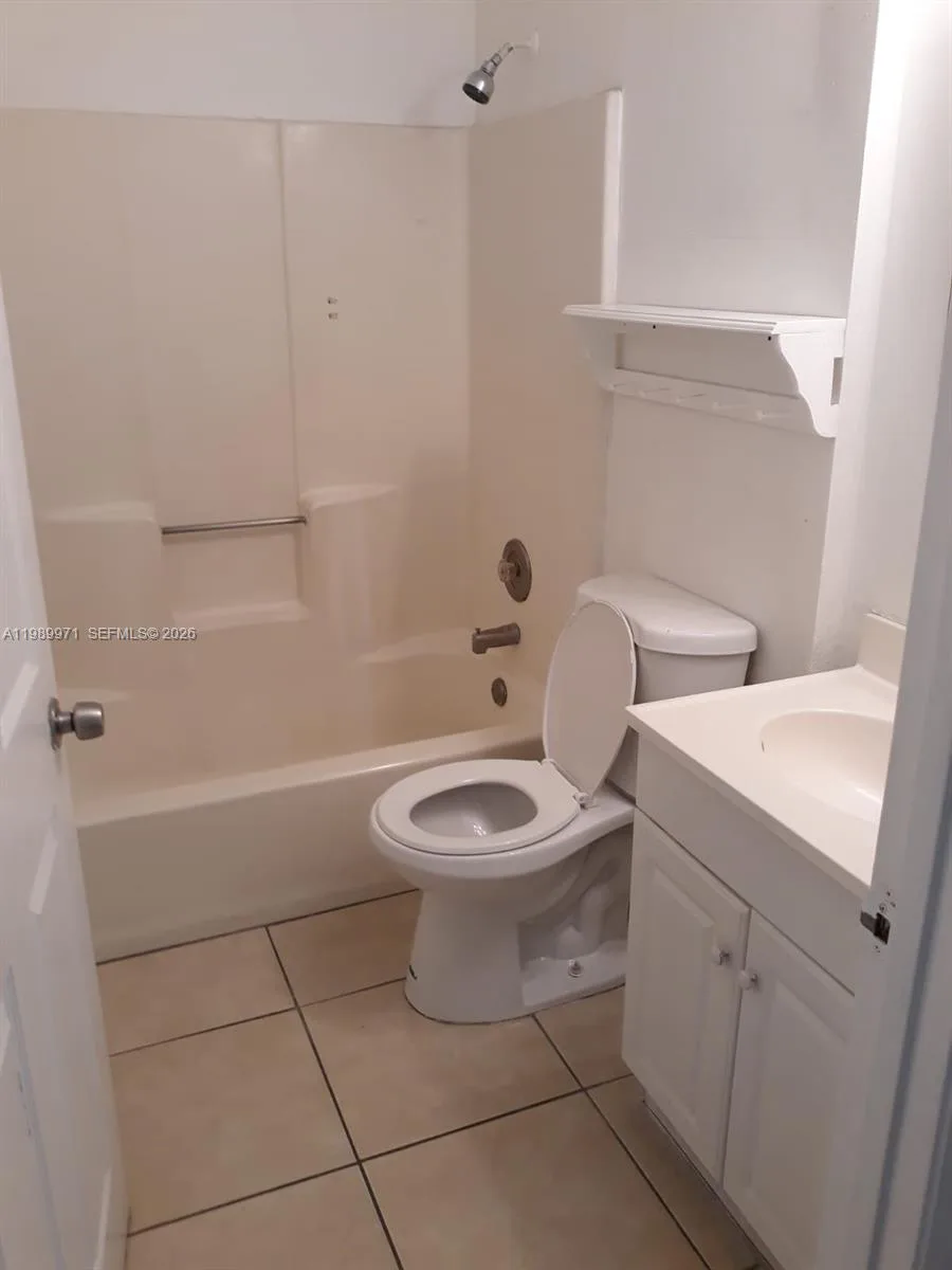 4380 Lakewood Rd # 4380, Lake Worth, FL 33461 photo 10