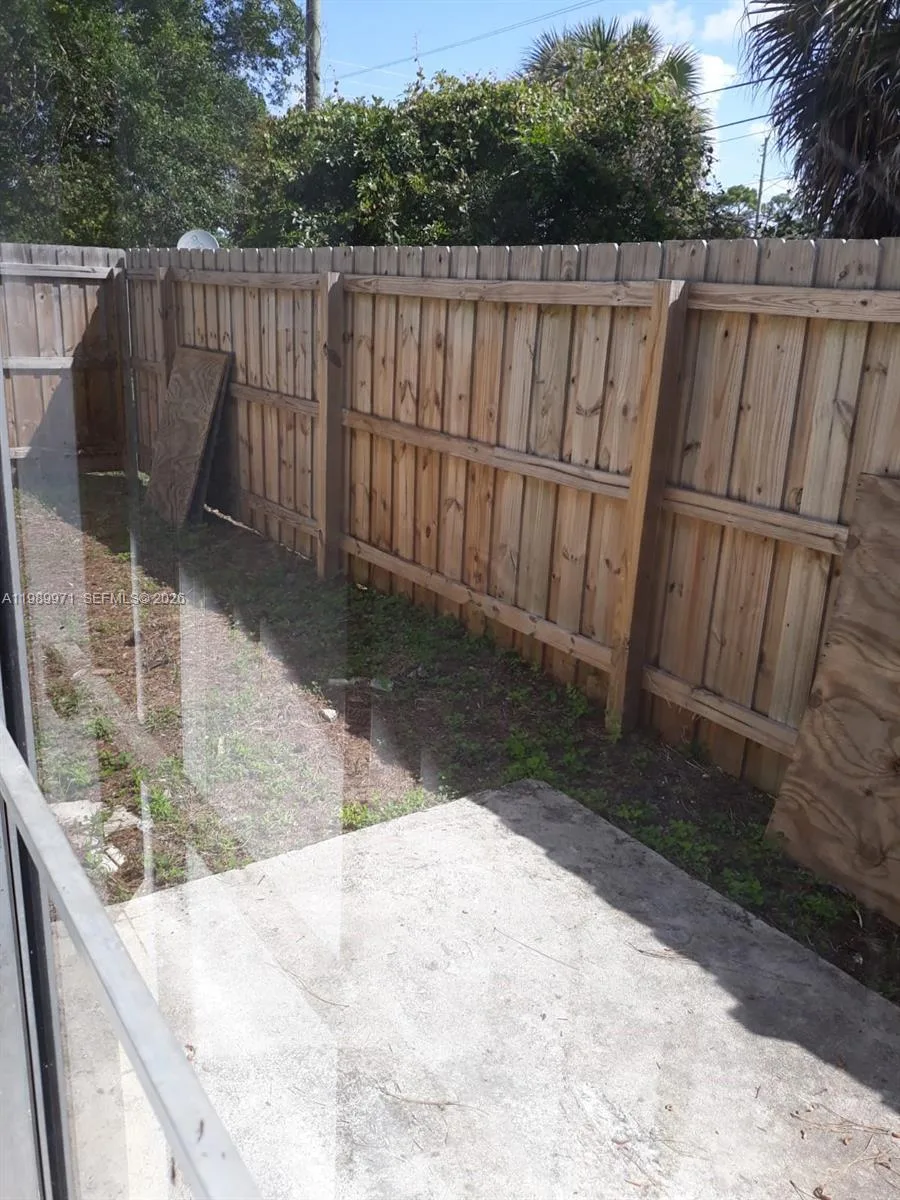 4380 Lakewood Rd # 4380, Lake Worth, FL 33461 photo 3