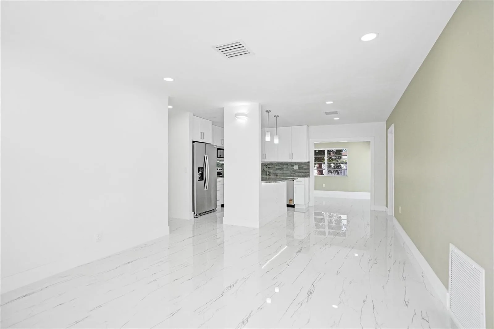 1437 SW 1st Avenue, Deerfield Beach, FL 33441 photo 3